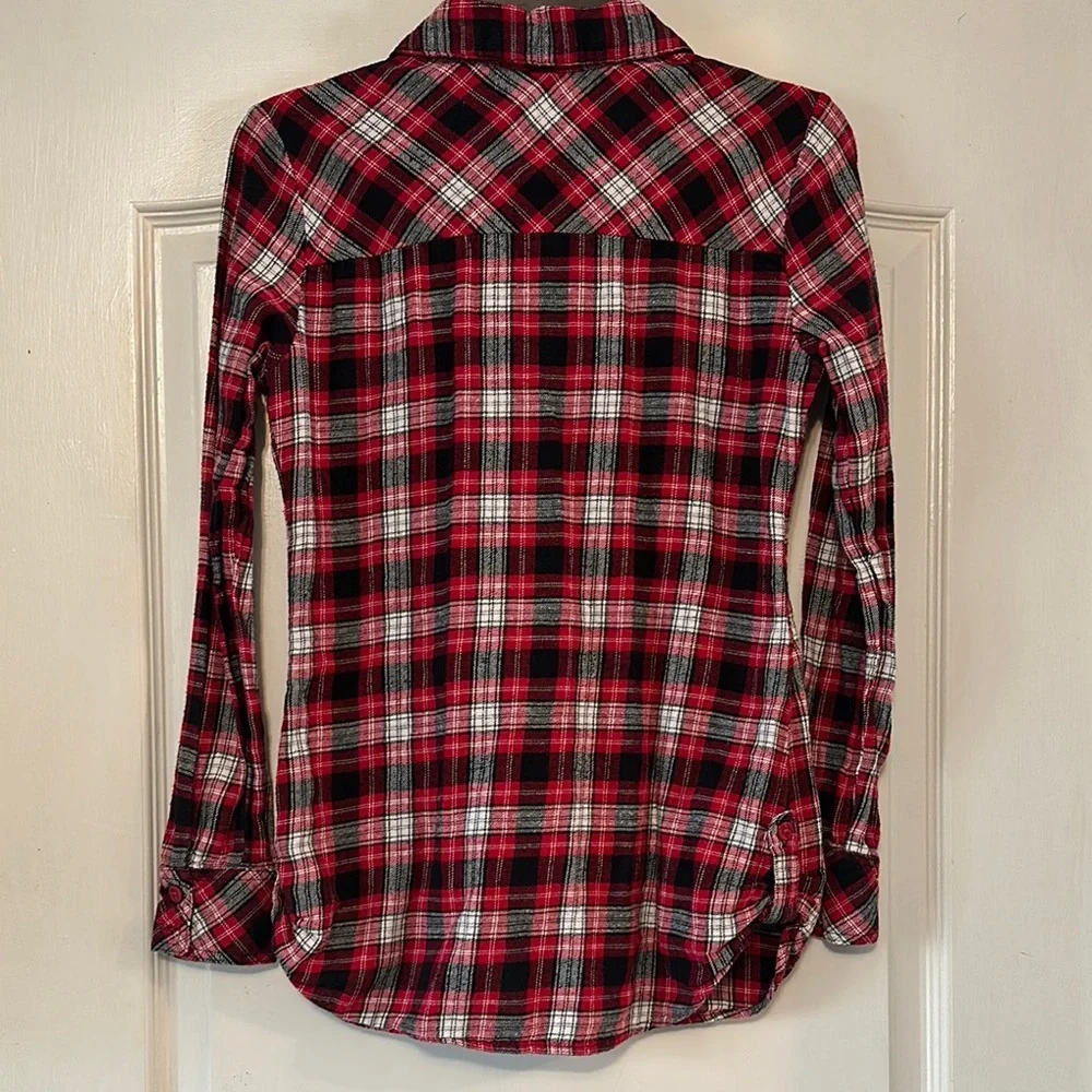 Plaid Button-Up Shirt - Red and Black - Picture 6 of 8